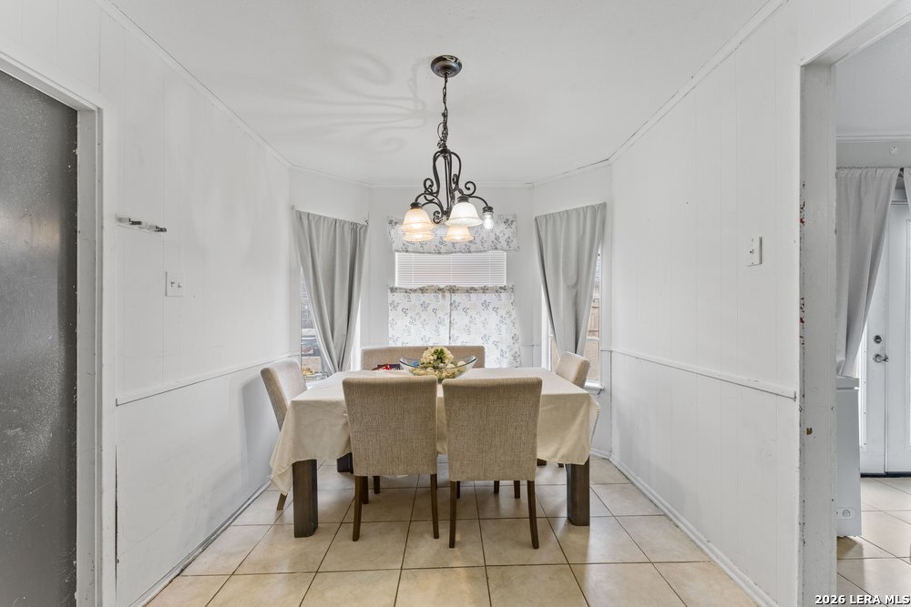 4435 Clear Spring Dr