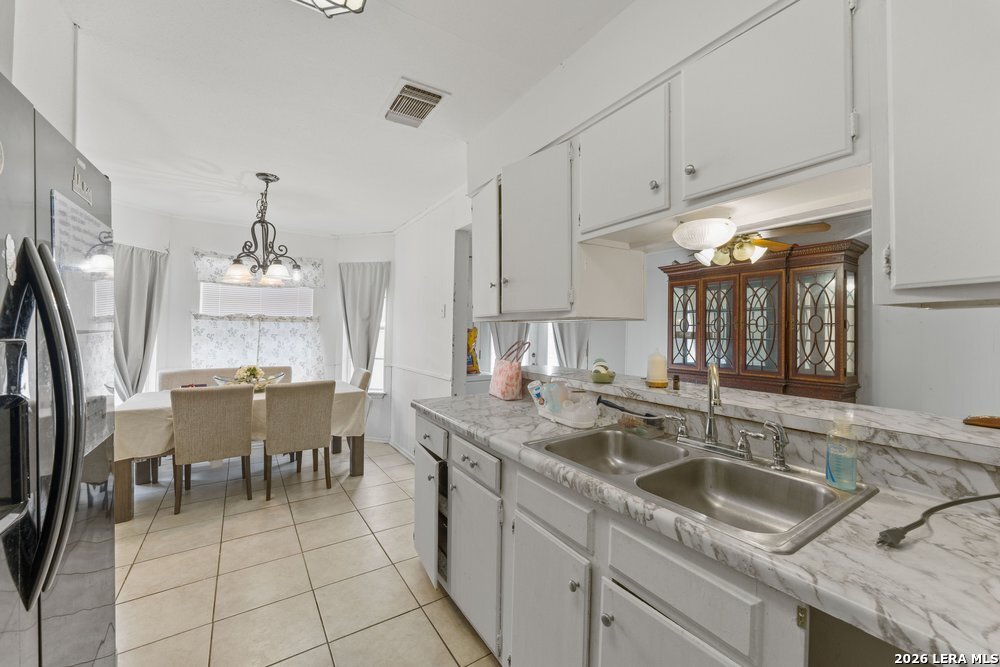 4435 Clear Spring Dr