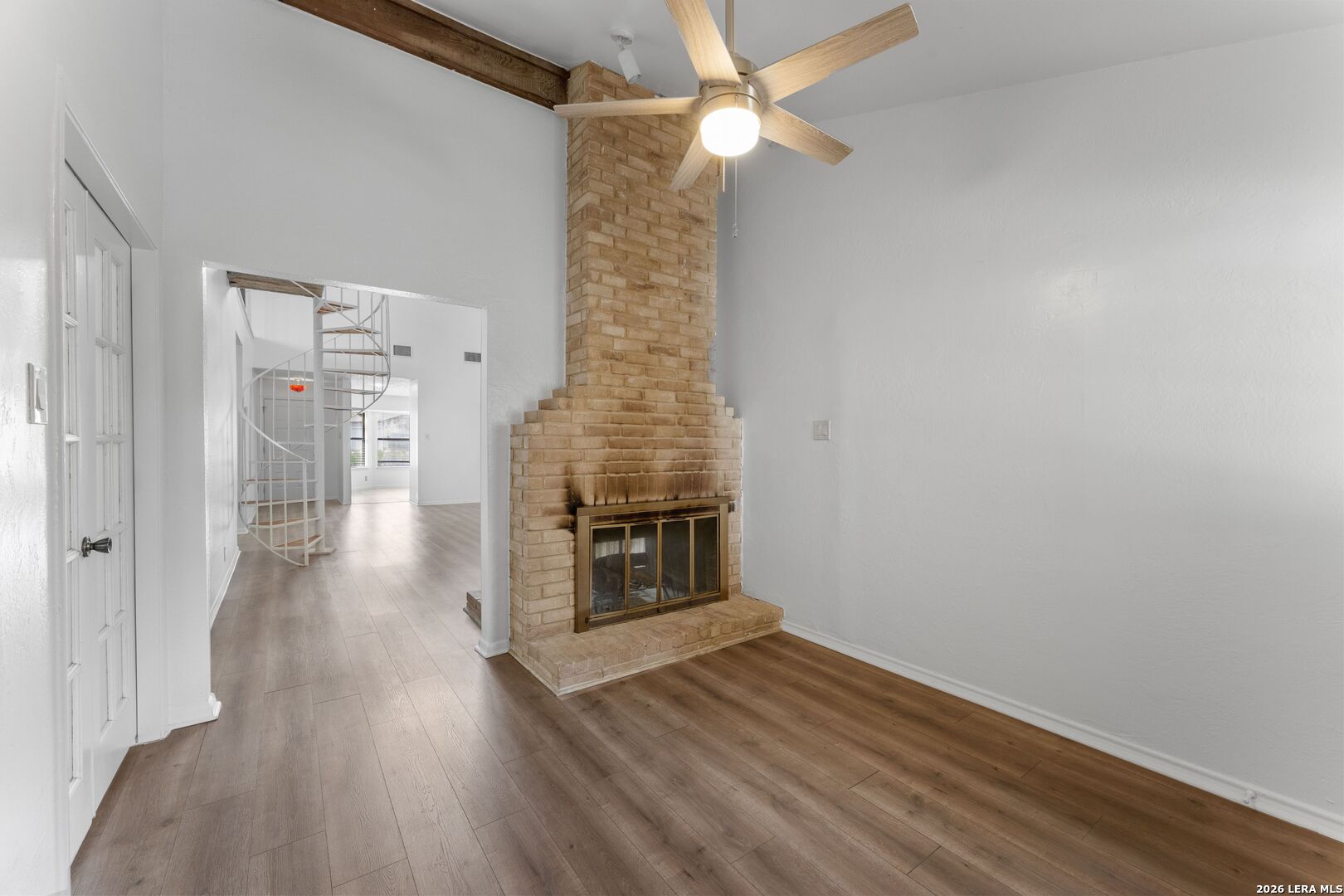 11862 Gallery View