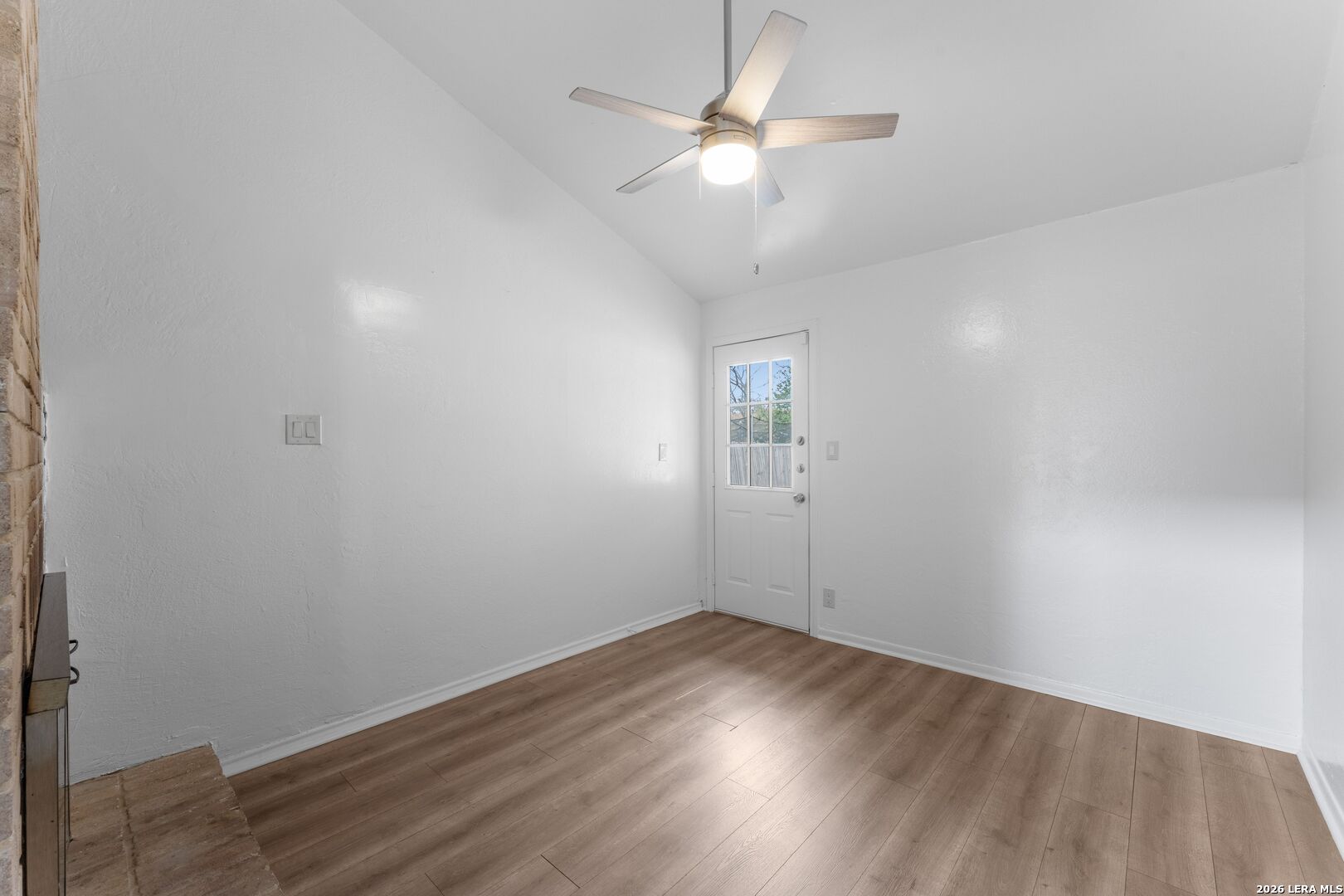 11862 Gallery View
