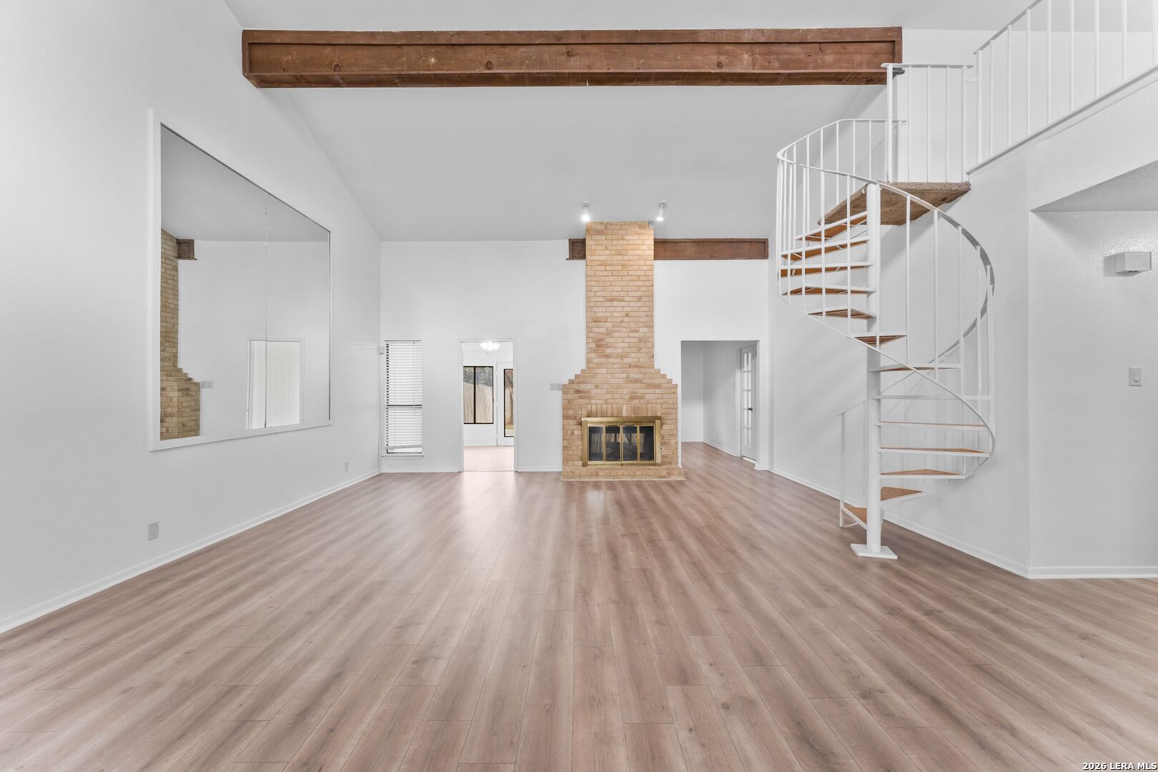 11862 Gallery View