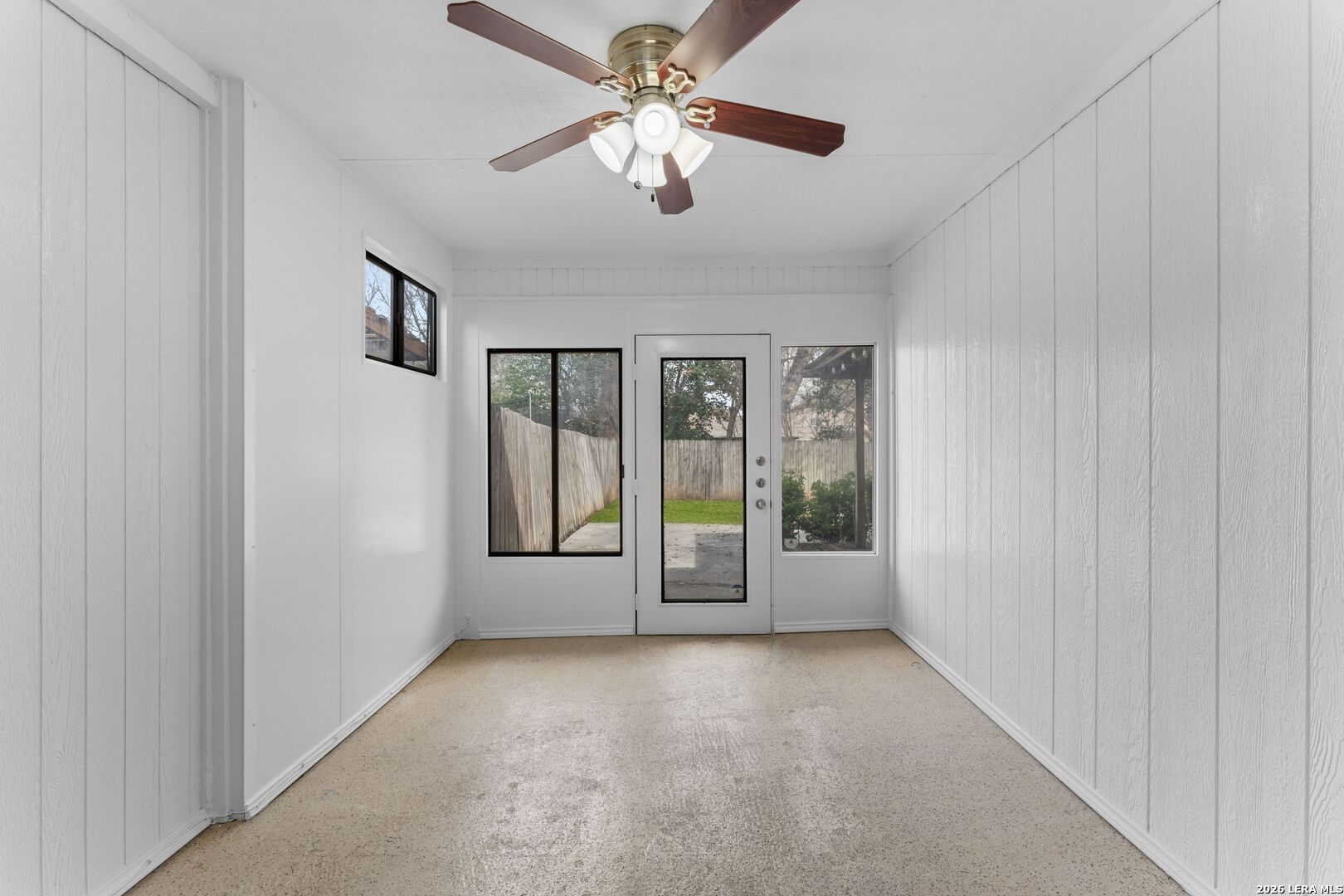 11862 Gallery View