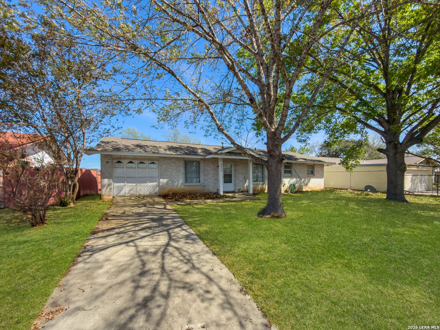 5839 Sandy Valley St