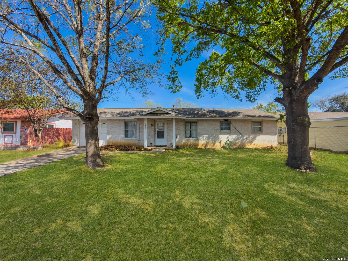 5839 Sandy Valley St