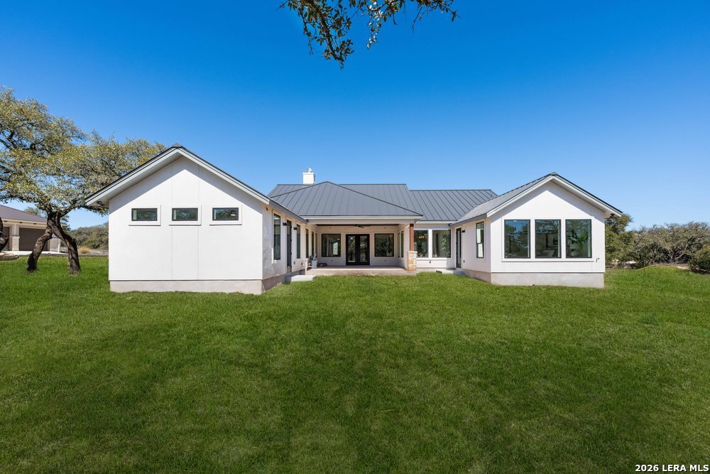 877 Annabelle Ave