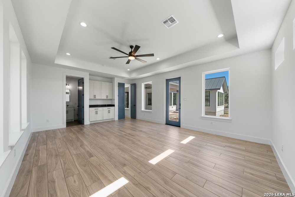 877 Annabelle Ave