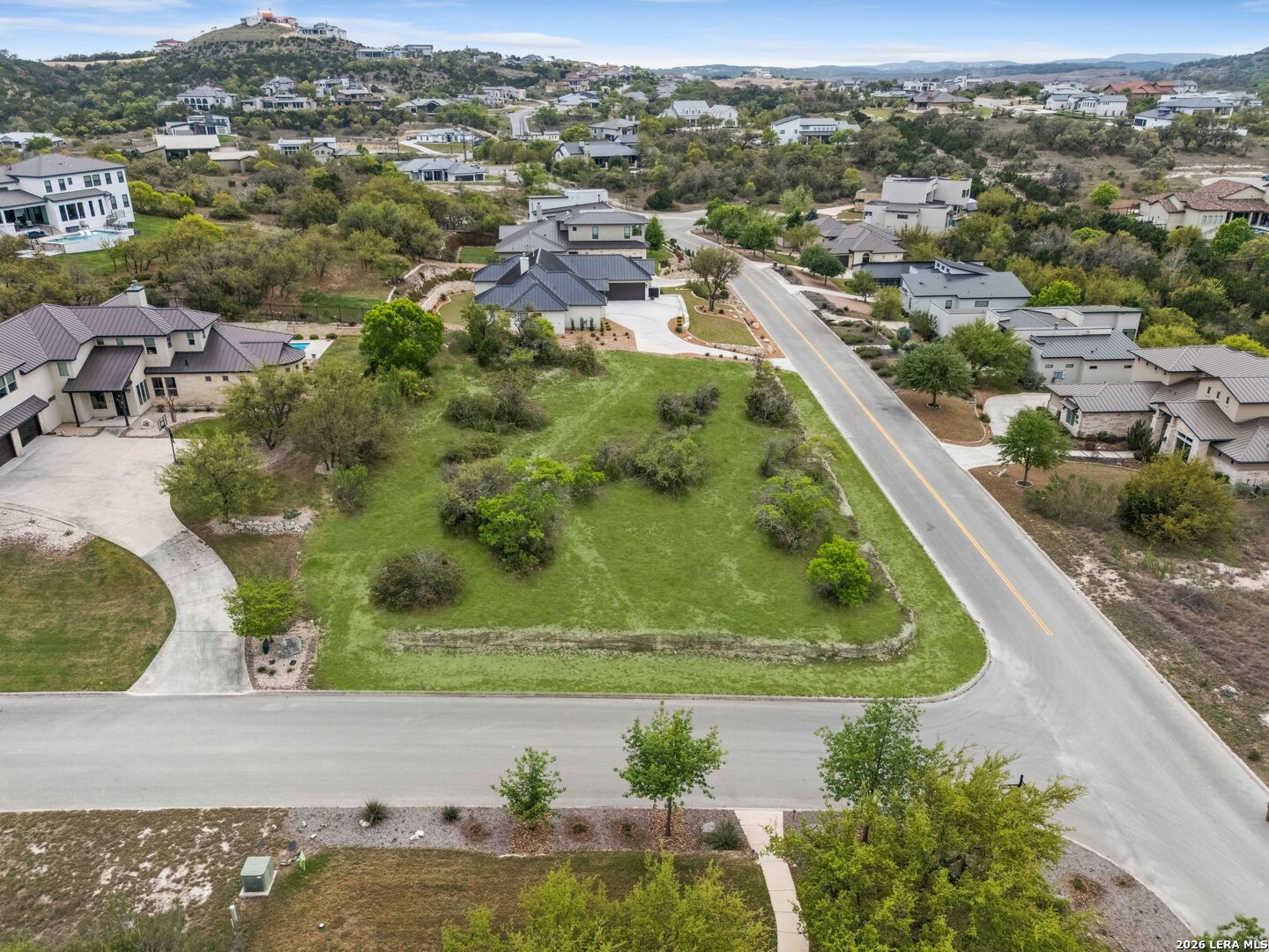 23426 Edens Canyon