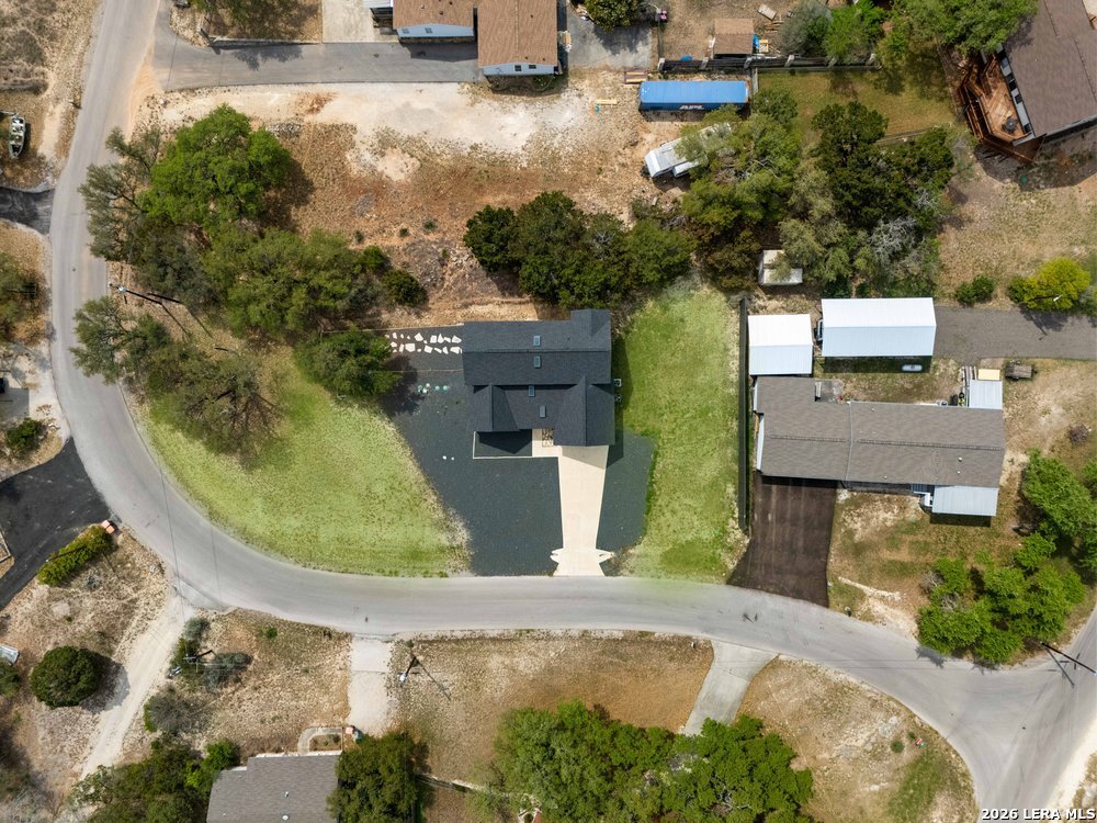 1090 Arcadia Dr