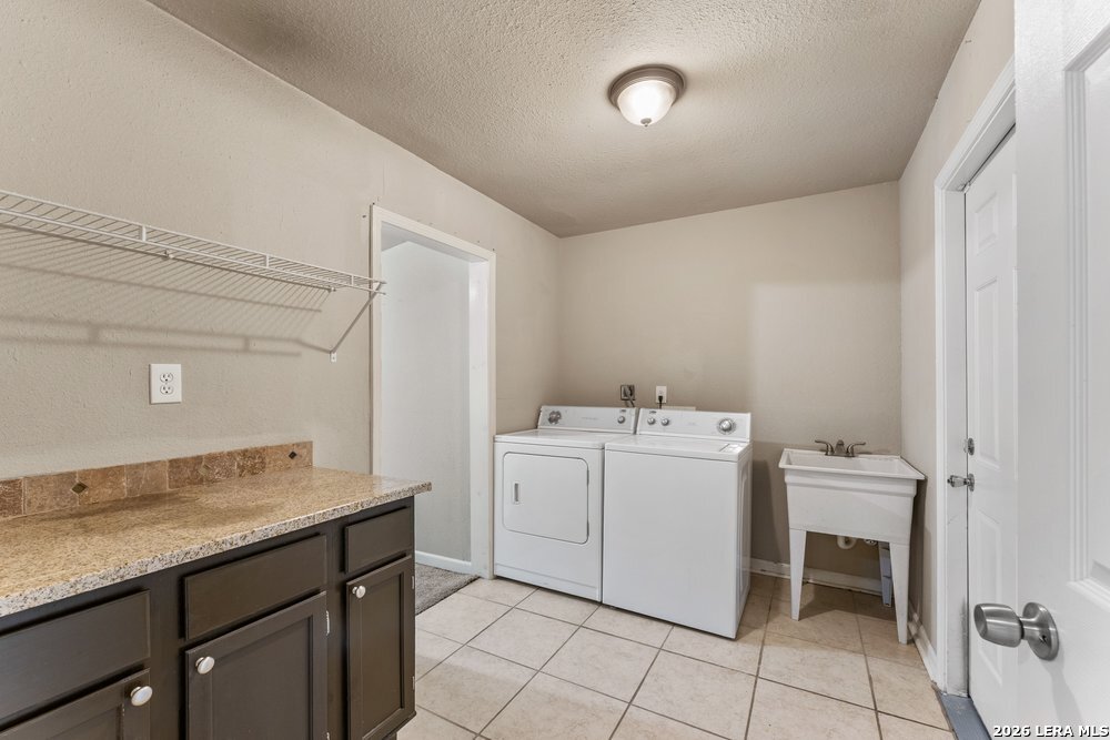 8326 Delphian Dr
