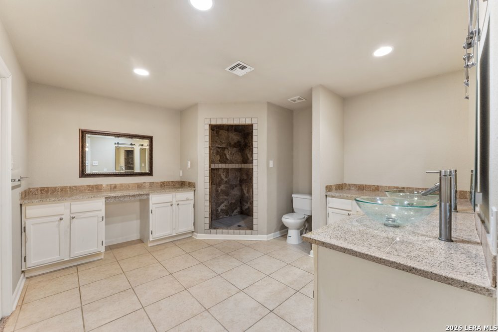 8326 Delphian Dr