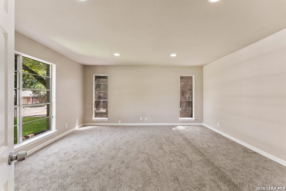 8326 Delphian Dr