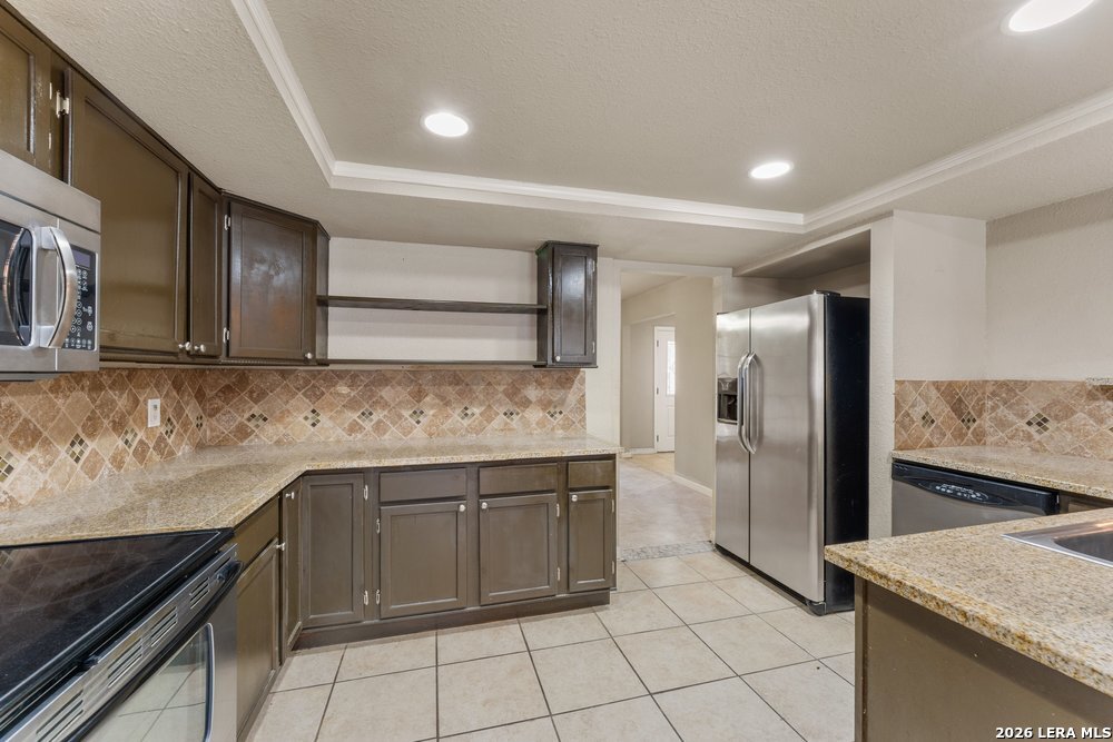 8326 Delphian Dr