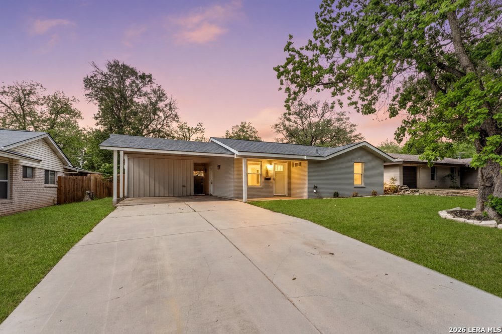 307 Dawnridge Dr