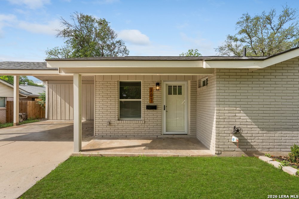 307 Dawnridge Dr