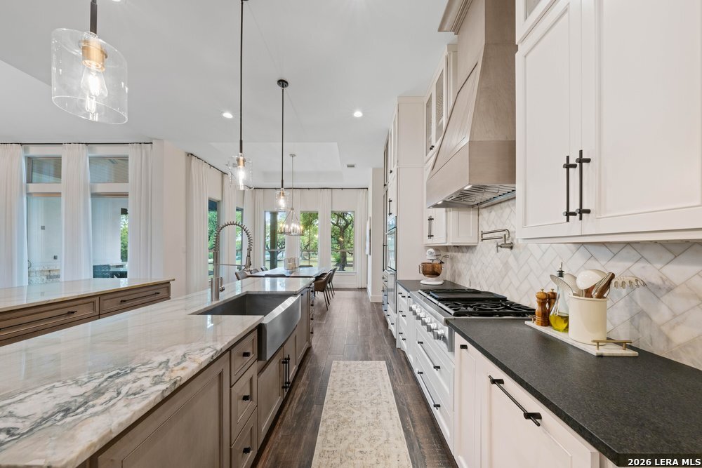 794 MAXIMINO RIDGE RD