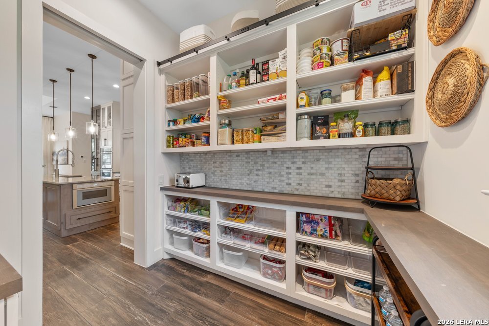 794 MAXIMINO RIDGE RD