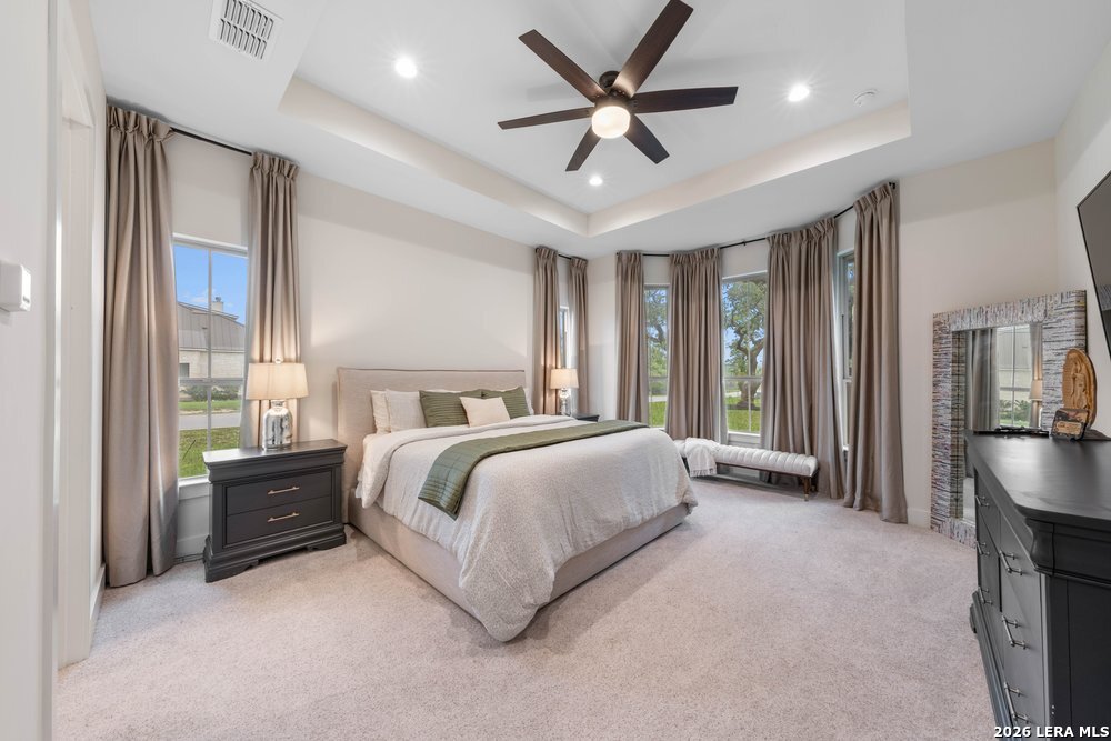 794 MAXIMINO RIDGE RD