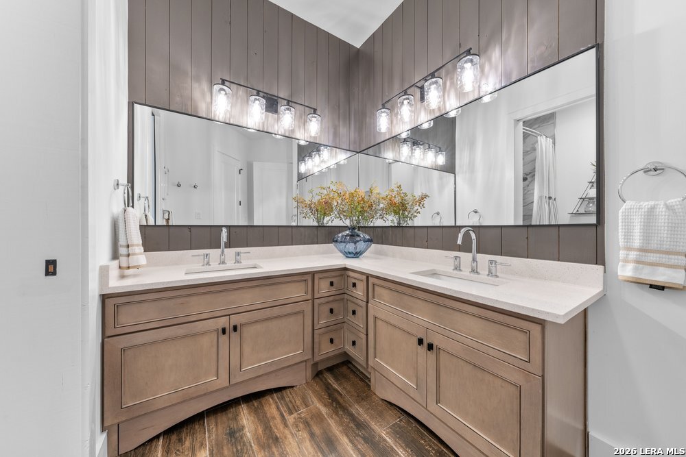 794 MAXIMINO RIDGE RD