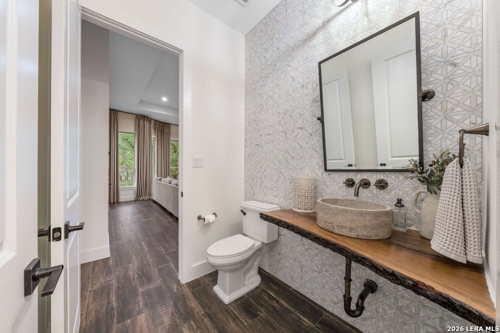 794 MAXIMINO RIDGE RD