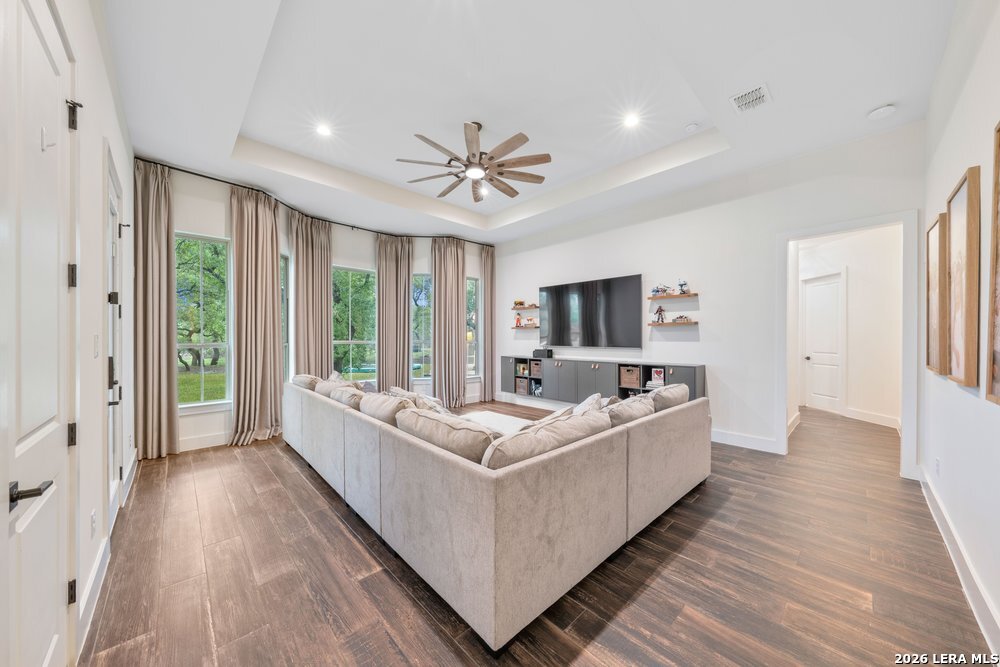 794 MAXIMINO RIDGE RD