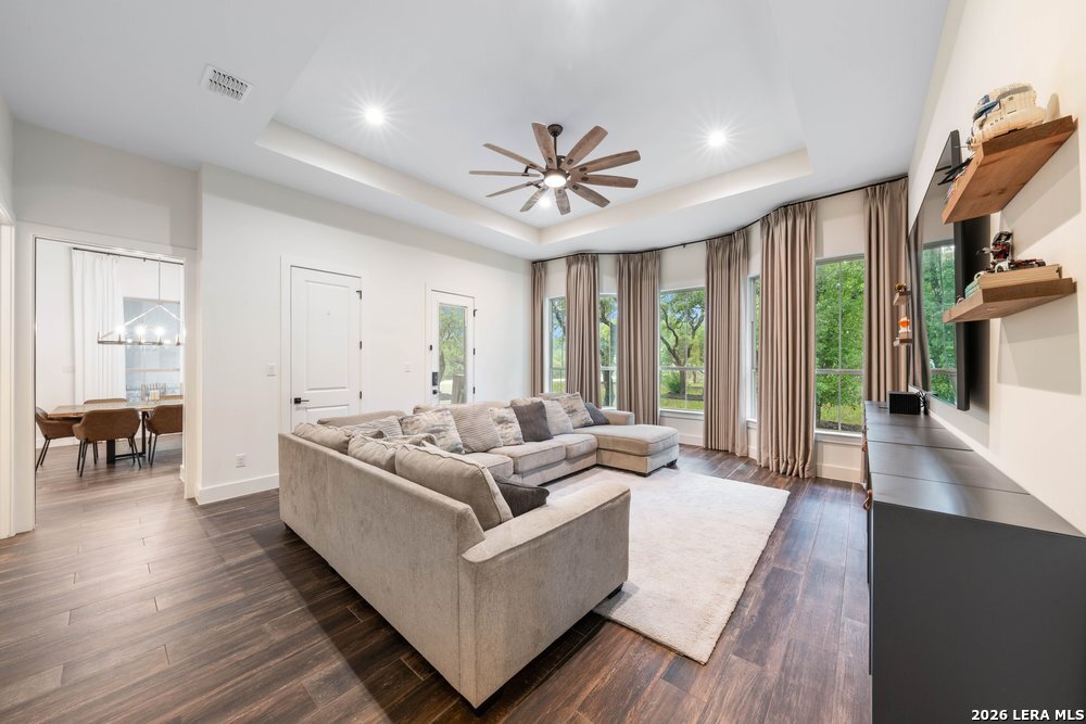 794 MAXIMINO RIDGE RD