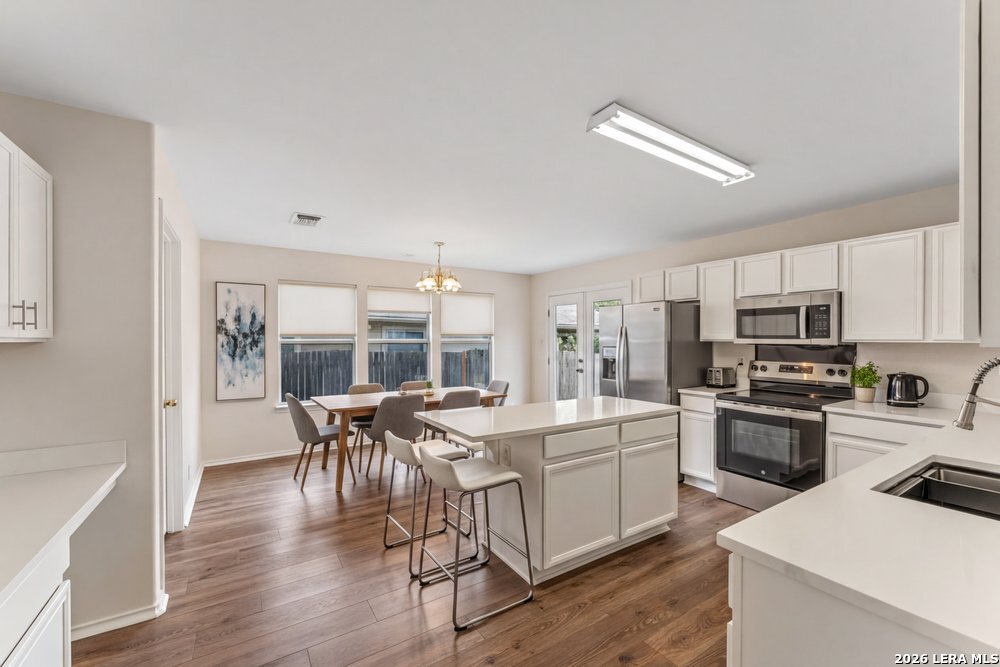 3445 Whisper Bluff