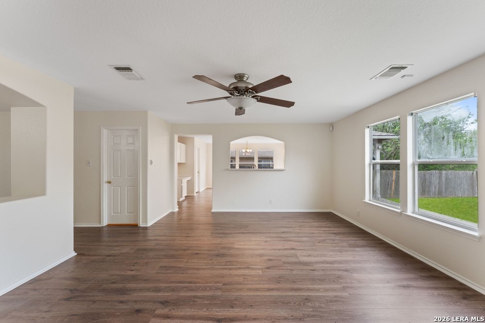 3445 Whisper Bluff