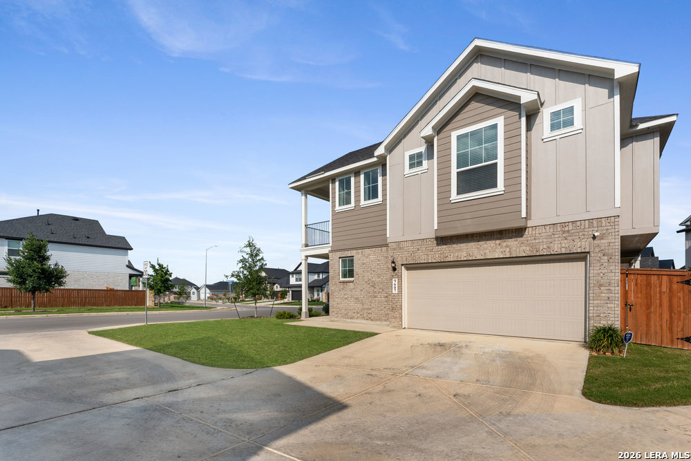 9607 Stillwater Pass