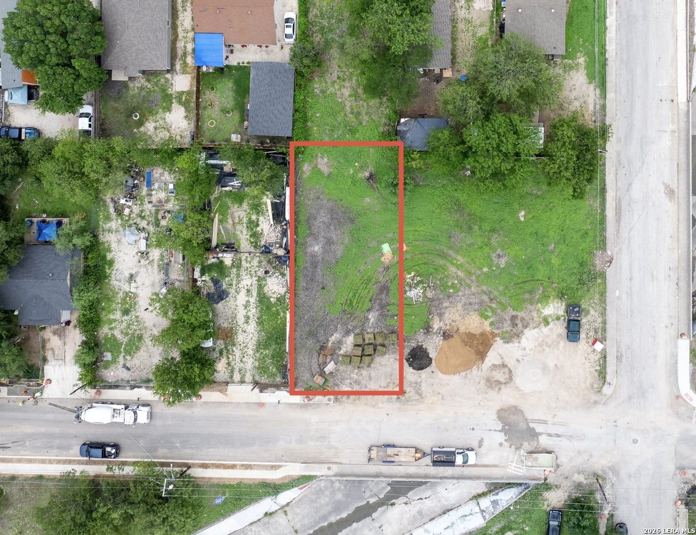 608 N San Gabriel Ave