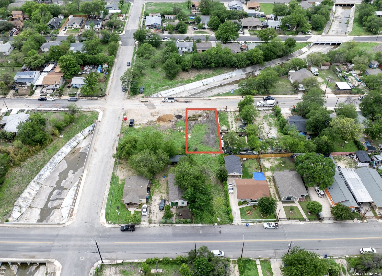 608 N San Gabriel Ave