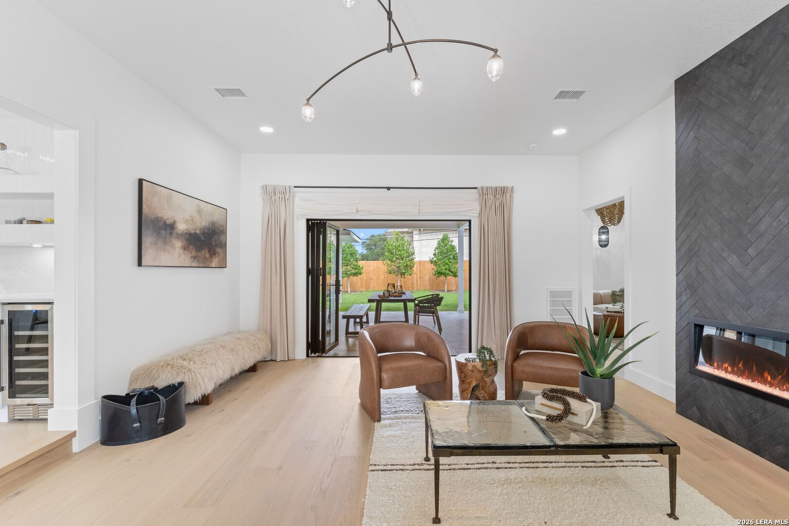 706 Kenilworth