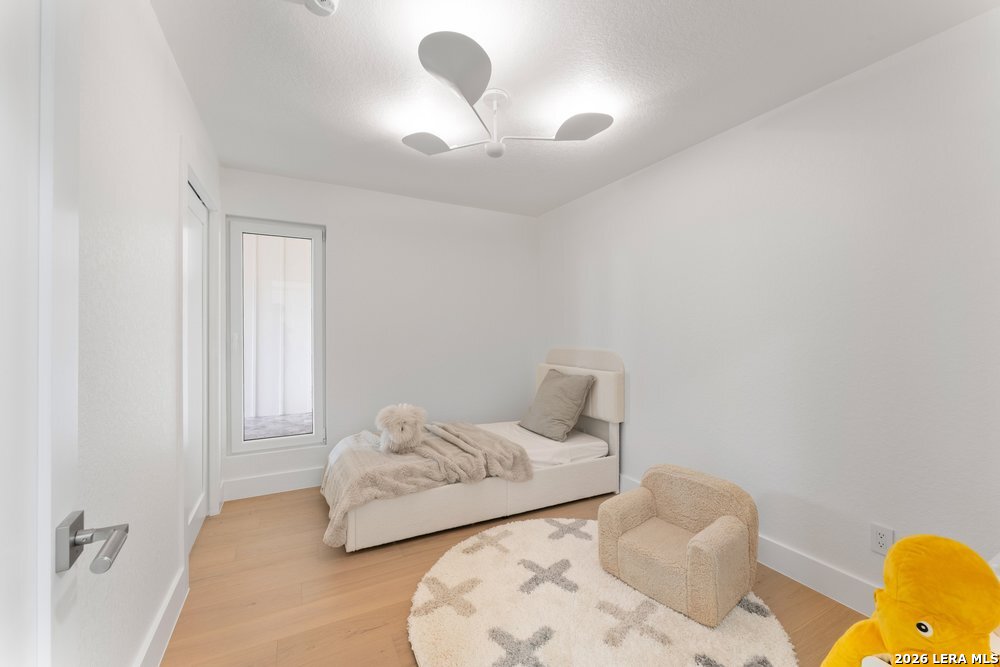 706 Kenilworth
