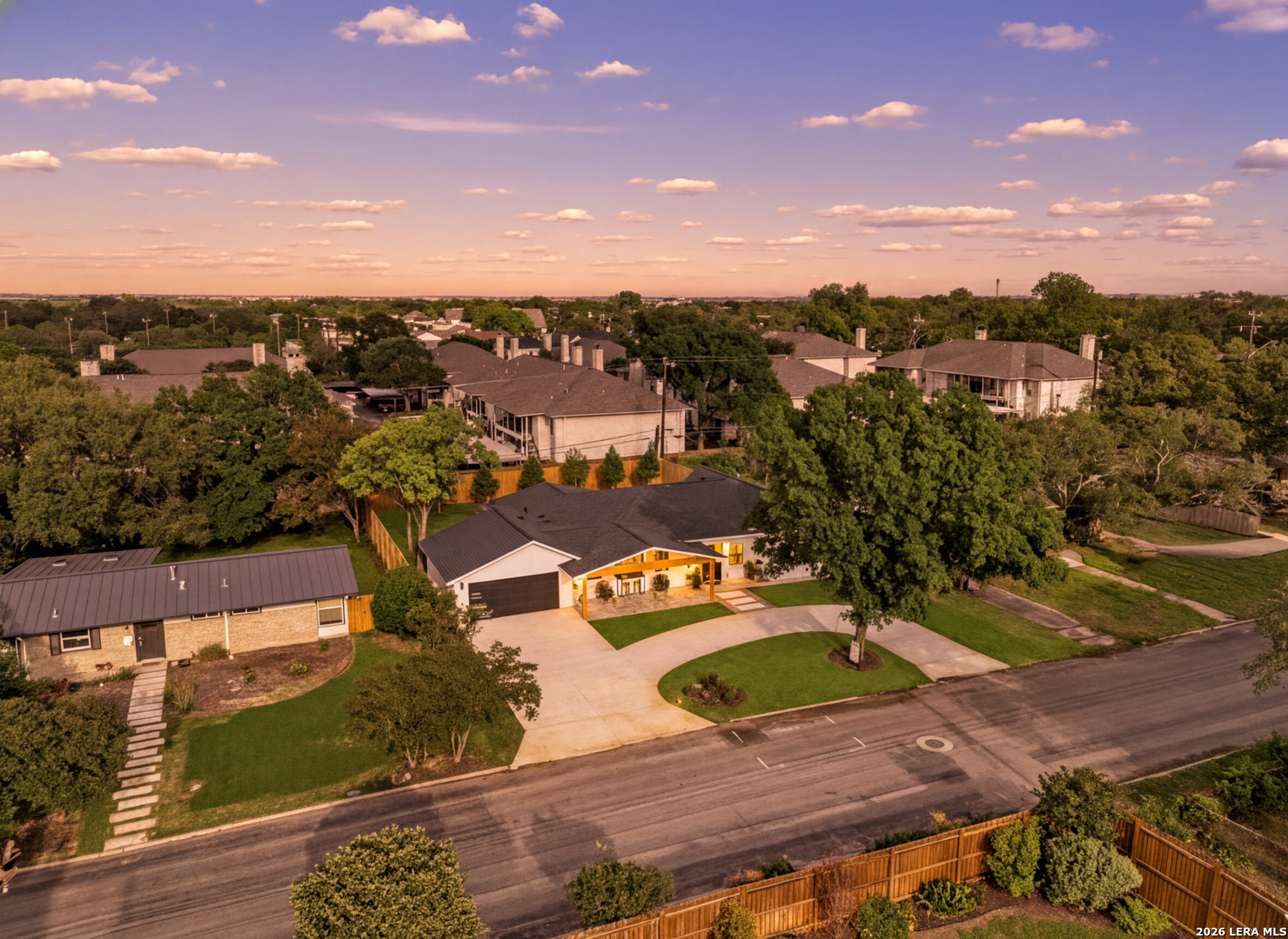 706 Kenilworth
