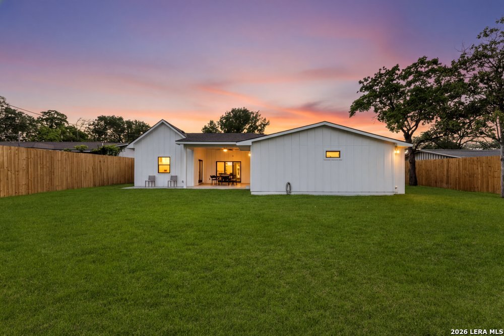 706 Kenilworth