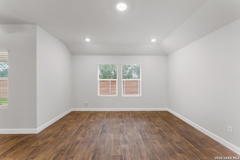 829 MARGAY LOOP