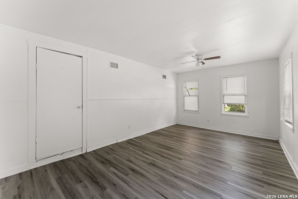 304 Andrews