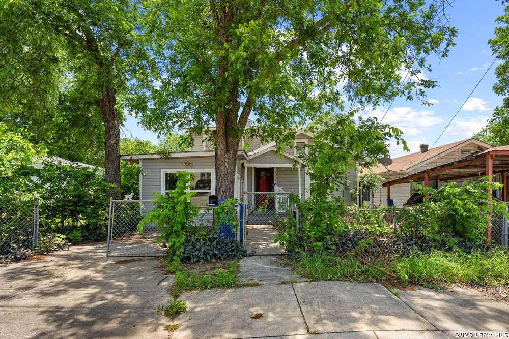304 Andrews