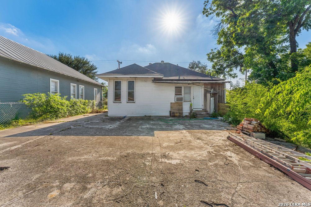 518 Willow St.