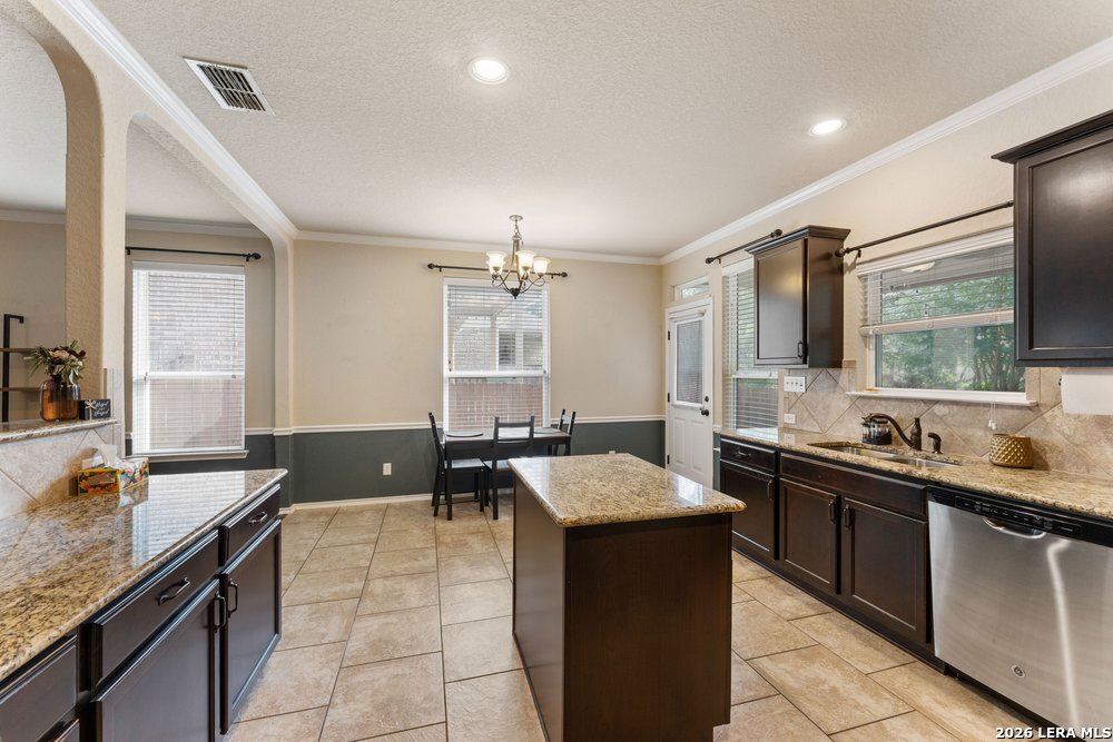 6815 Indian Ldg