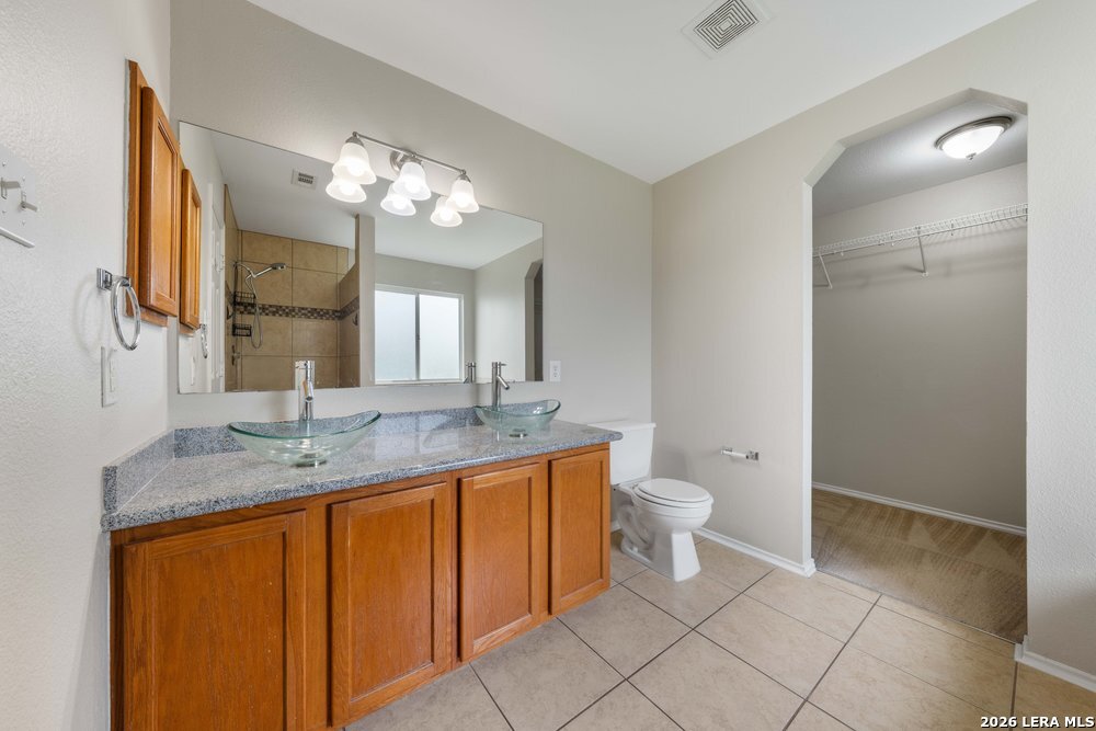 7914 Cypress Crown