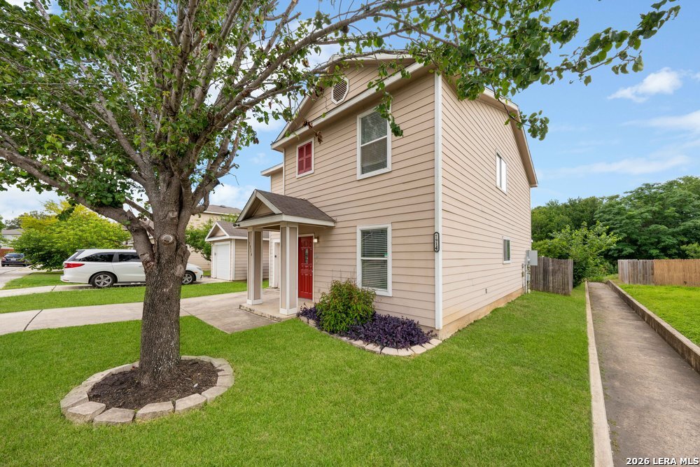 7914 Cypress Crown
