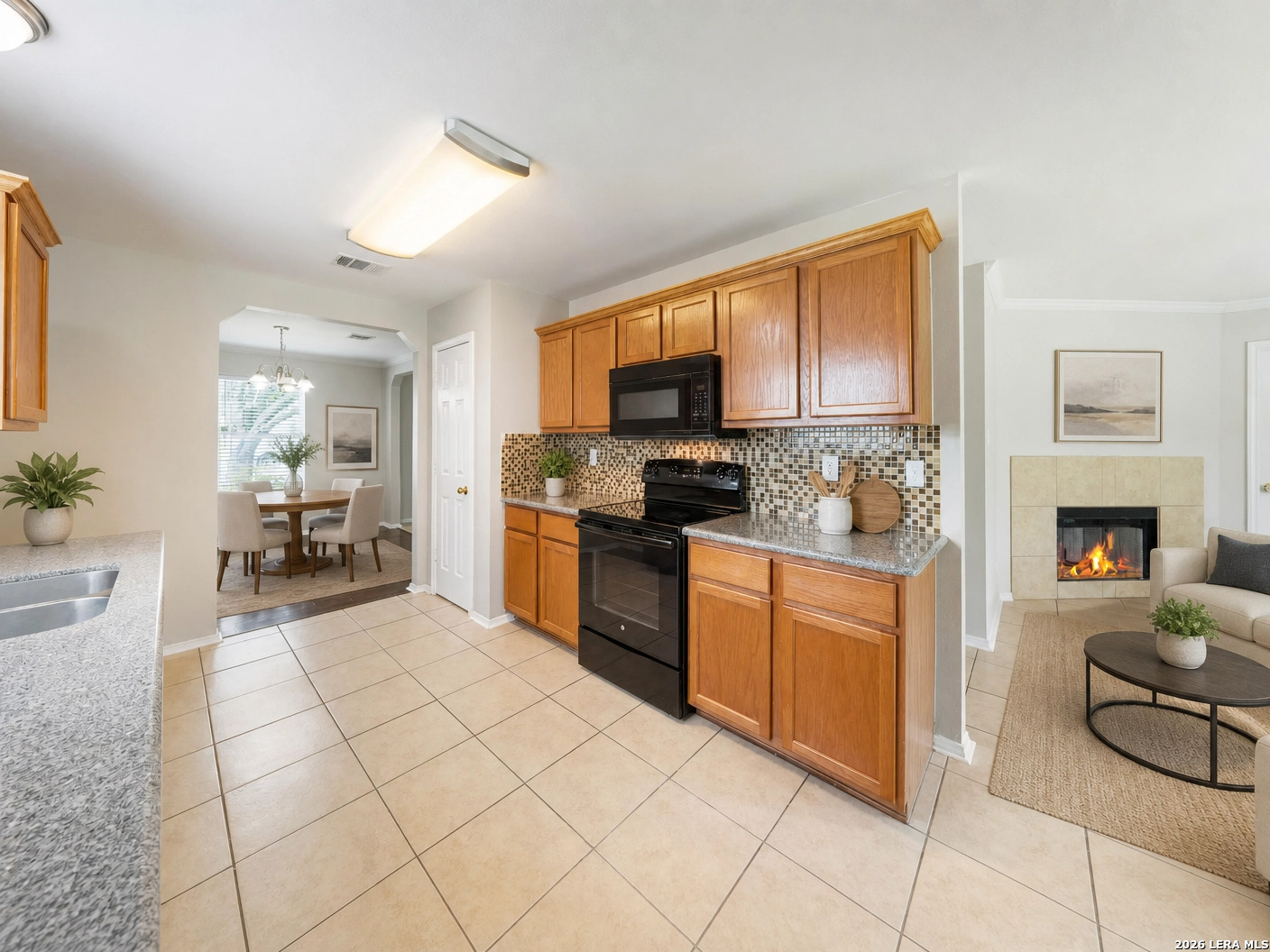 7914 Cypress Crown