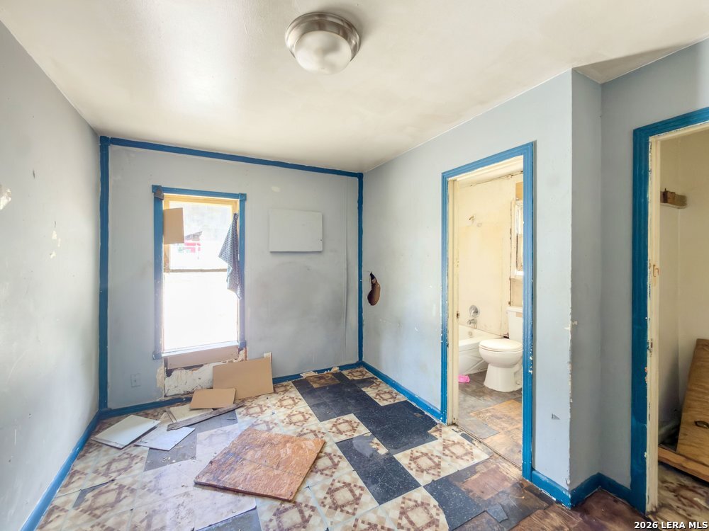 402 Mulberry