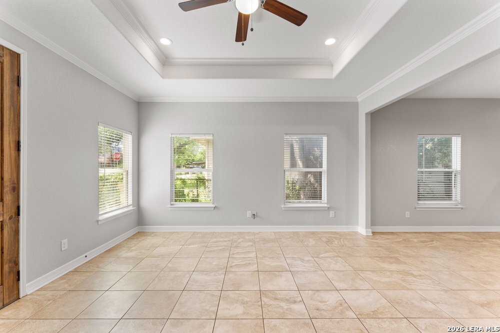1204 Valencia