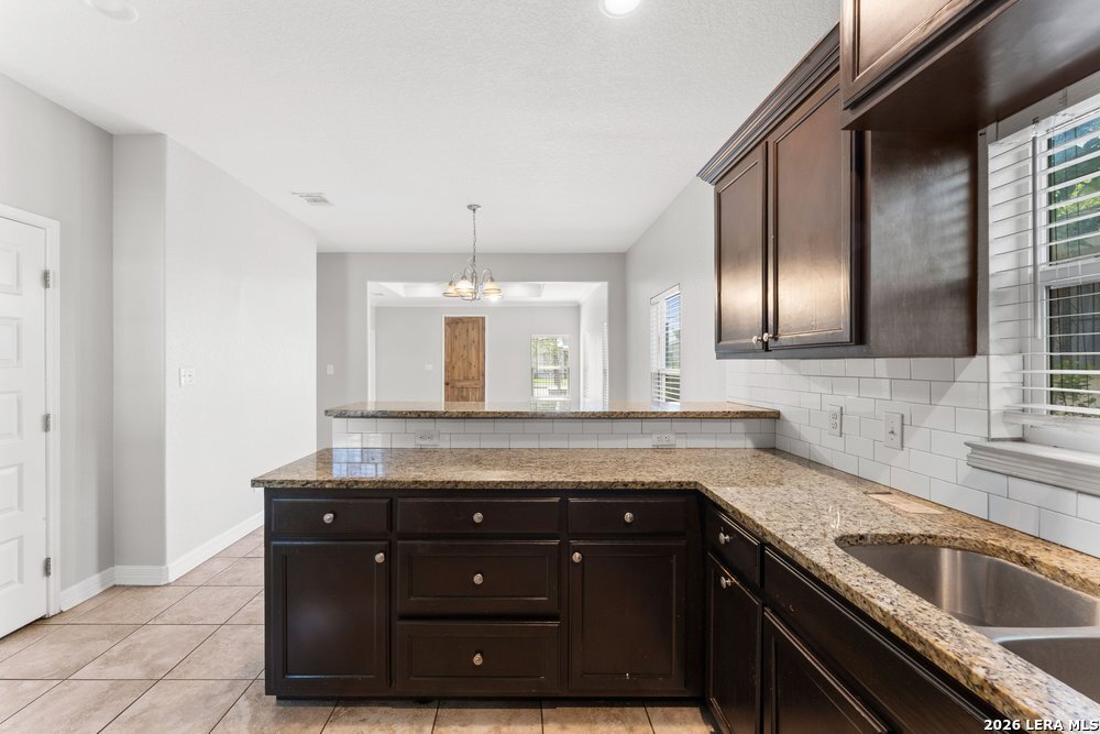 1204 Valencia