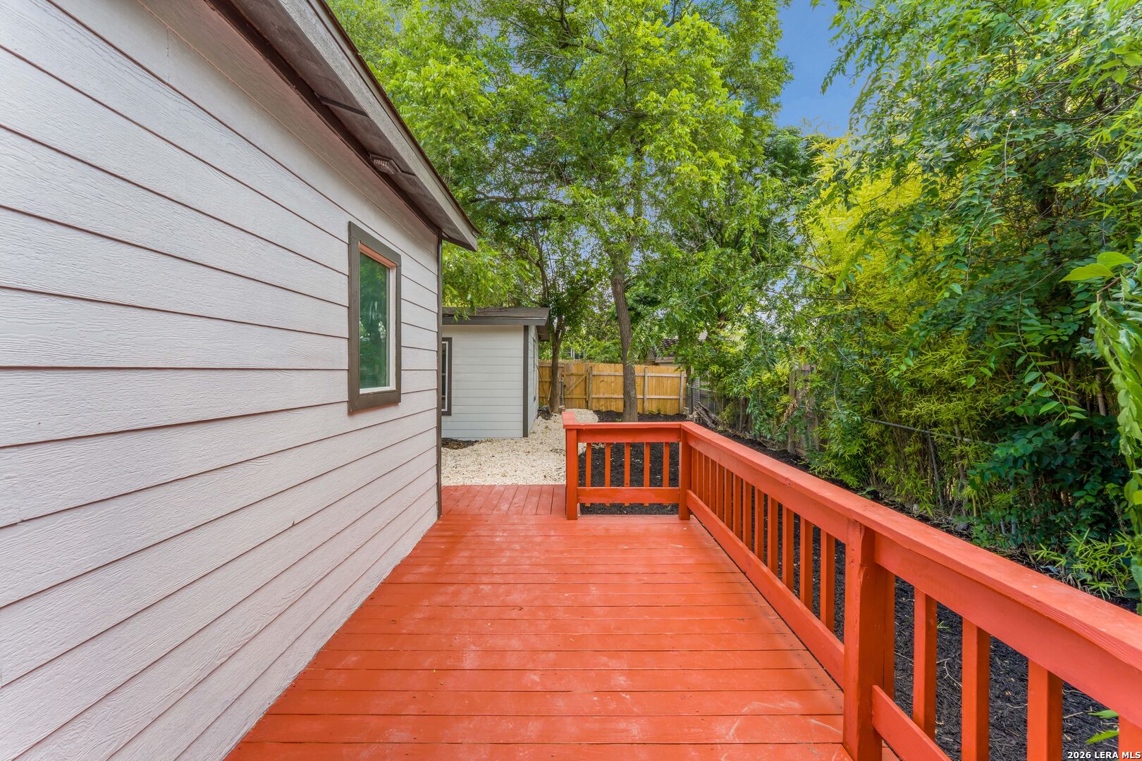 612 W Magnolia Ave