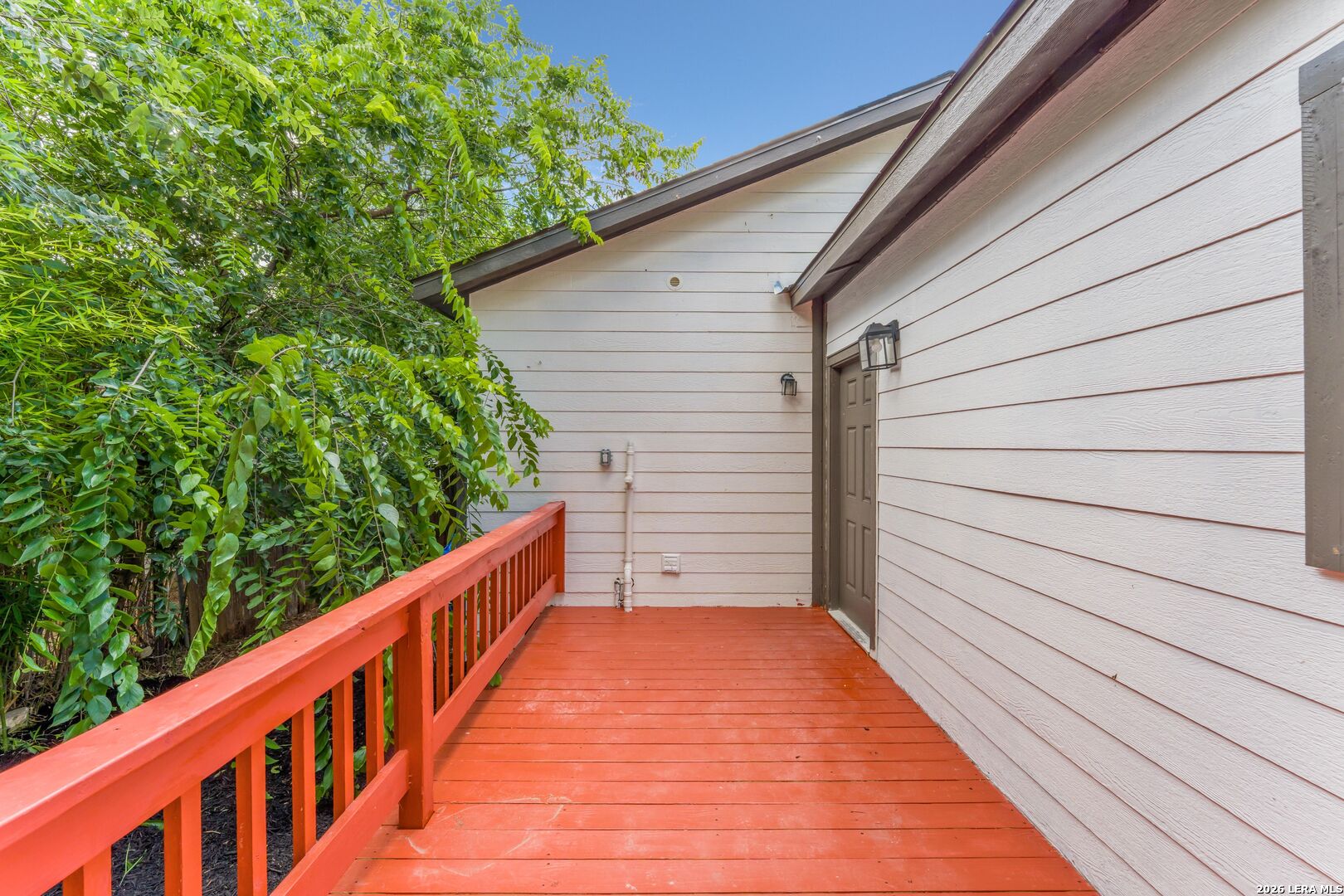 612 W Magnolia Ave