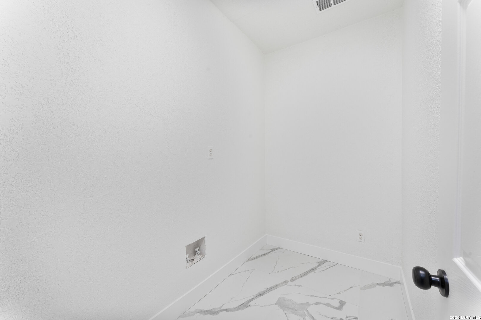 612 W Magnolia Ave