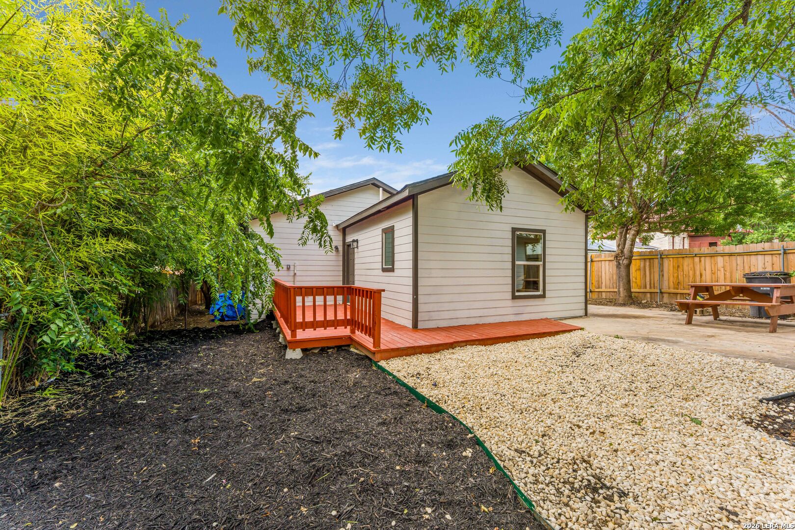 612 W Magnolia Ave
