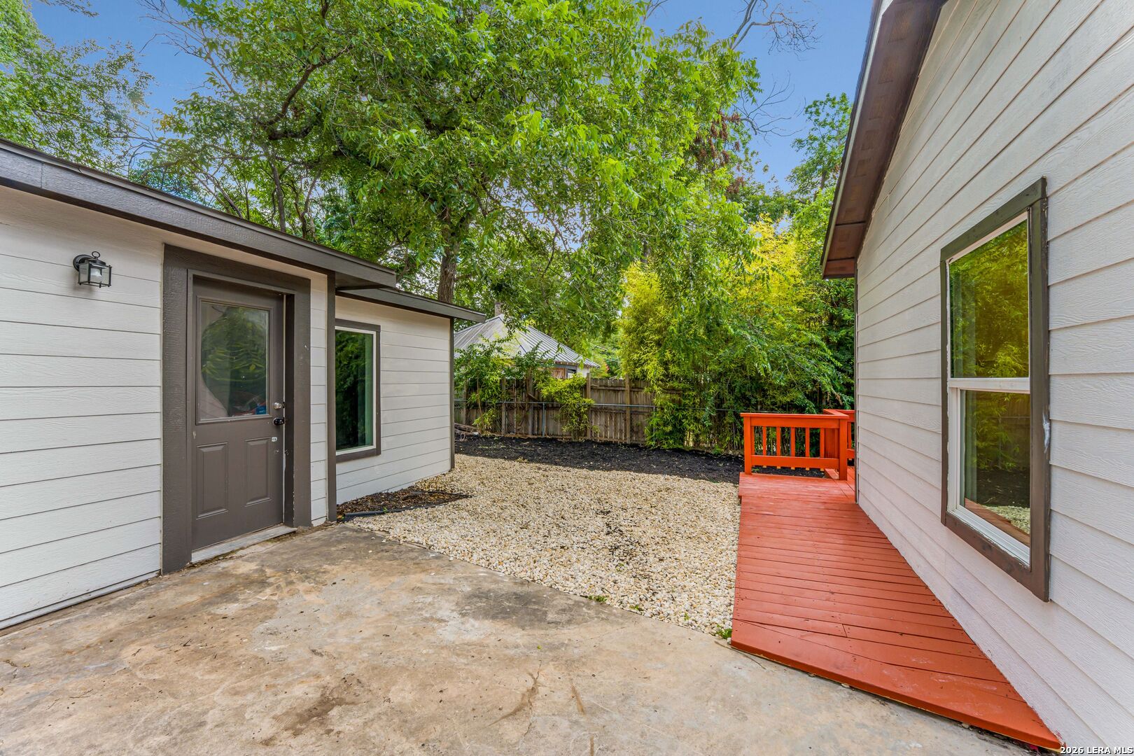 612 W Magnolia Ave